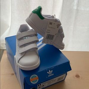 Adidas toddler Stan Smith Sneakers size 8.5k